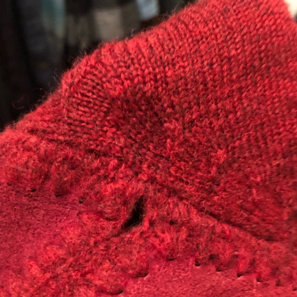 VINTAGE suede and knit V neck sweater - Picture 2 of 4